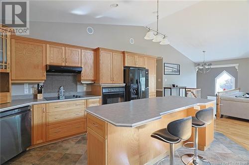 21 Selkirk Crescent, Fredericton, NB - Indoor Photo Showing Kitchen