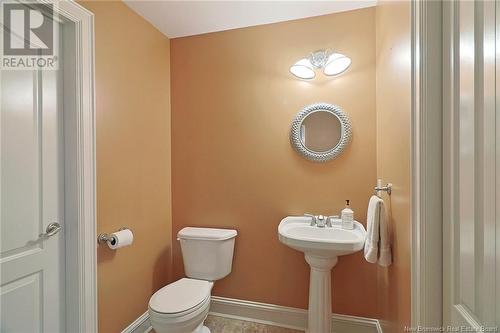 21 Selkirk Crescent, Fredericton, NB - Indoor Photo Showing Bathroom