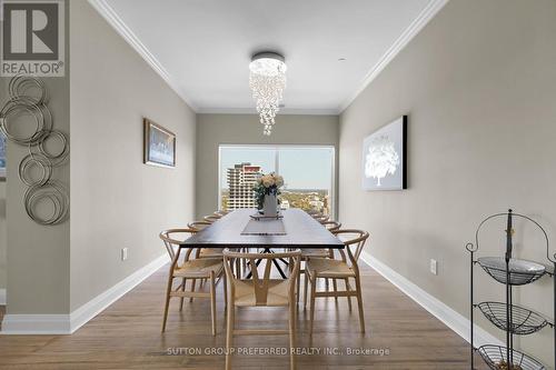 2702 - 505 Talbot Street, London, ON - Indoor Photo Showing Dining Room