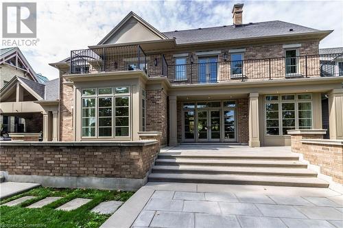 18 Crescent Place, Cambridge, ON - Outdoor With Facade