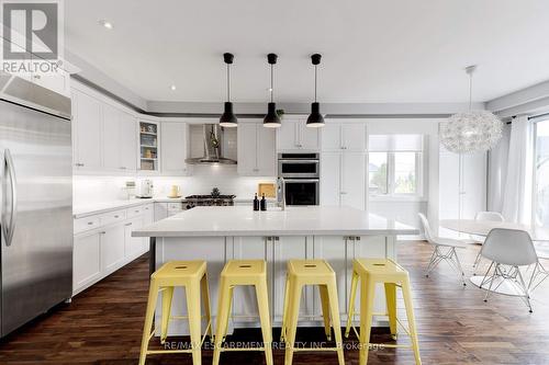 66 Sexton Crescent, Hamilton, ON - Indoor Photo Showing Kitchen With Upgraded Kitchen