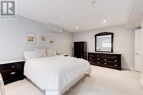 66 Sexton Crescent, Hamilton, ON - Indoor Photo Showing Bedroom