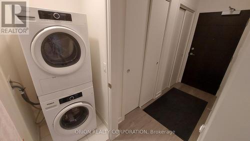 601 - 212 King William Street, Hamilton, ON - Indoor Photo Showing Laundry Room