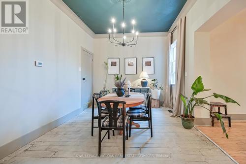 365 Catharine Street N, Hamilton, ON - Indoor Photo Showing Dining Room