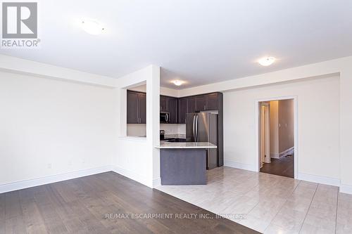 35 Jell Street, Guelph, ON - Indoor Photo Showing Kitchen