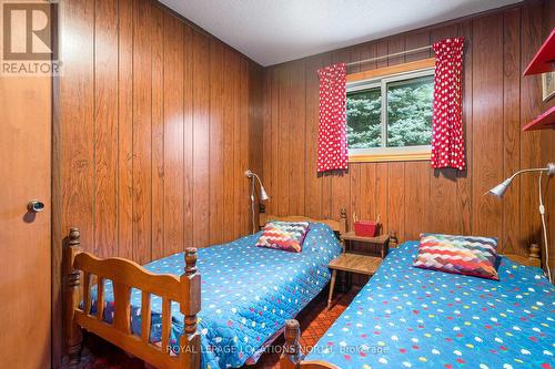 187 Bay Street E, Blue Mountains, ON - Indoor Photo Showing Bedroom