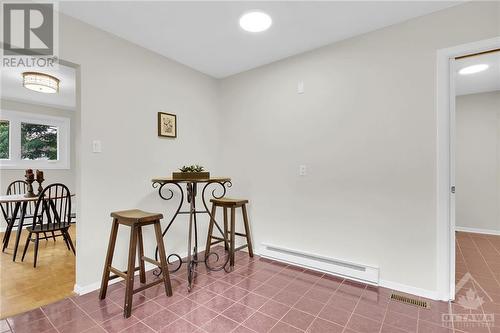 42 Grady Crescent, Ottawa, ON - Indoor Photo Showing Other Room