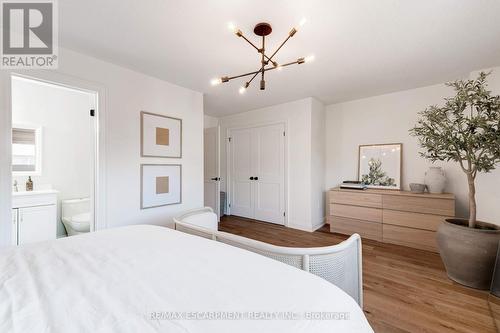 19 Wakefield Lane, Hamilton, ON - Indoor Photo Showing Bedroom