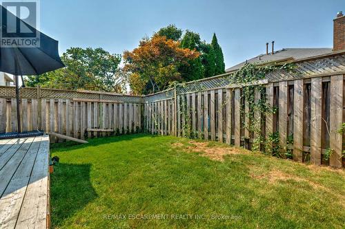 19 Wakefield Lane, Hamilton, ON - Outdoor