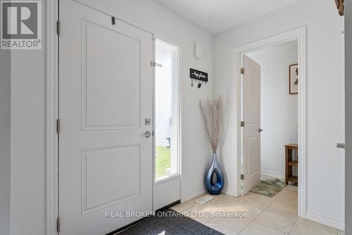 18 Viger Drive, Welland, ON - Indoor Photo Showing Other Room