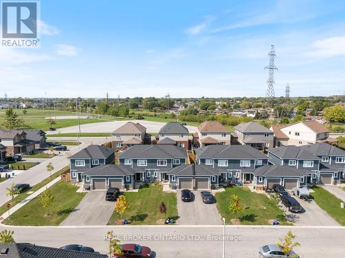 18 Viger Drive, Welland, ON - Outdoor With View