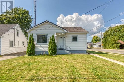 832 Pine Street, Haldimand, ON - Outdoor