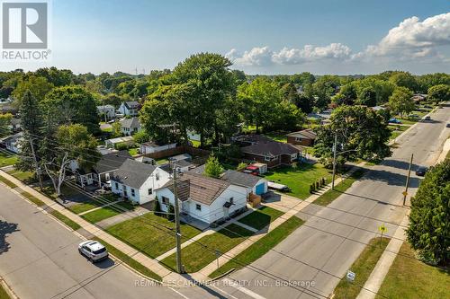 832 Pine Street, Haldimand, ON - Outdoor With View