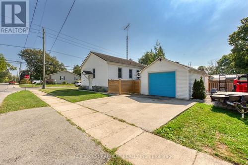 832 Pine Street, Haldimand, ON - Outdoor