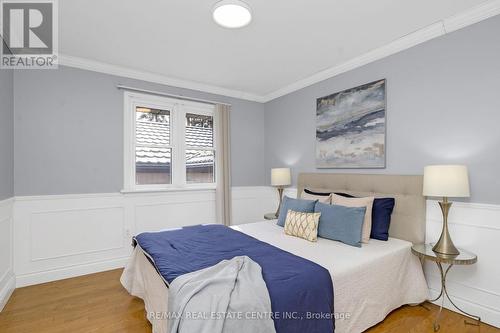 9 Dundas Street E, Erin, ON - Indoor Photo Showing Bedroom