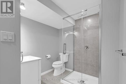 9 Dundas Street E, Erin, ON - Indoor Photo Showing Bathroom