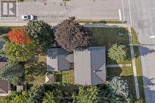 9 Dundas Street E, Erin, ON - 