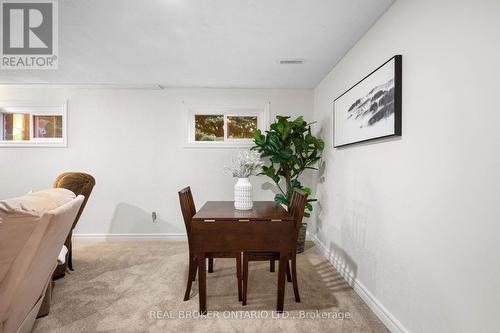 119 Wheatfield Crescent, Kitchener, ON - Indoor Photo Showing Dining Room