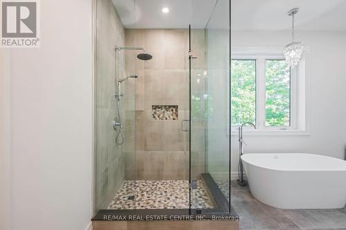 706329 County Road 21 Road, Mulmur, ON - Indoor Photo Showing Bathroom