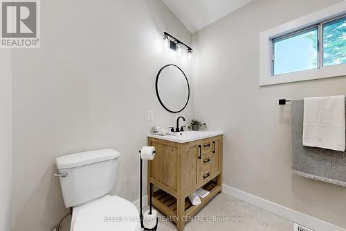 144 Ball Point Road, Kawartha Lakes, ON - Indoor Photo Showing Bathroom