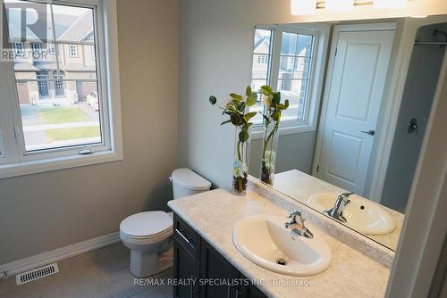 22 Bur Oak Drive, Thorold, ON - Indoor Photo Showing Bathroom