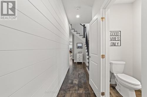 106 Sycamore Street, Blue Mountains, ON - Indoor Photo Showing Bathroom