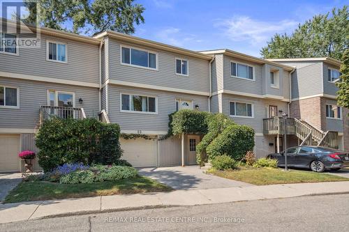 23 - 30 Green Valley Drive, Kitchener, ON - Outdoor With Facade