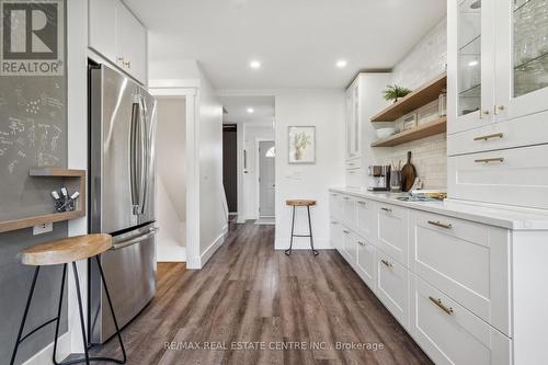 23 - 30 Green Valley Drive, Kitchener, ON - Indoor Photo Showing Kitchen With Upgraded Kitchen