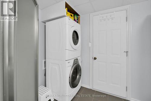 50 Wood Grove Crescent, Cambridge, ON - Indoor Photo Showing Laundry Room