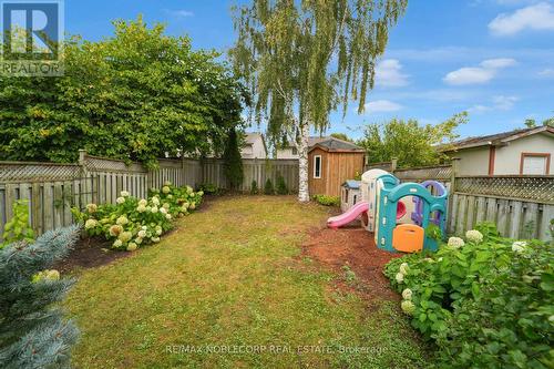 50 Wood Grove Crescent, Cambridge, ON - Outdoor With Backyard