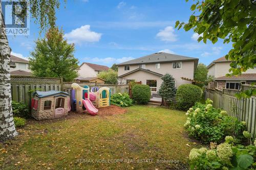 50 Wood Grove Crescent, Cambridge, ON - Outdoor