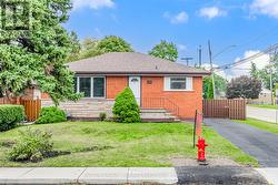 173 32ND STREET W  Hamilton, ON L9C 5H1