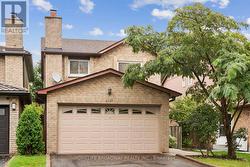 4253 SHELBY CRESCENT  Mississauga, ON L4W 3T1