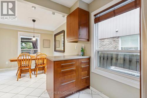 4253 Shelby Crescent, Mississauga, ON - Indoor