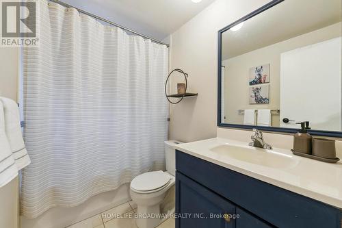 4253 Shelby Crescent, Mississauga, ON - Indoor Photo Showing Bathroom