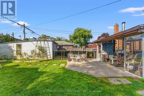 17 Belgravia Avenue, Toronto, ON - Outdoor