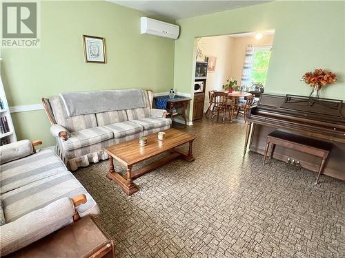 1955 Hinton, Bathurst, NB - Indoor Photo Showing Living Room