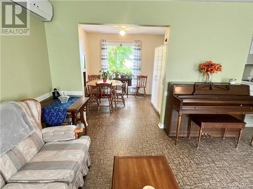 1955 Hinton, Bathurst, NB - Indoor Photo Showing Living Room