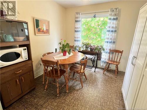 1955 Hinton, Bathurst, NB - Indoor Photo Showing Dining Room