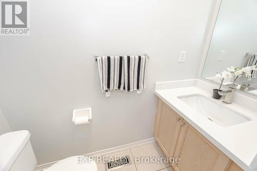 3308 Raindance Crescent, Mississauga, ON - Indoor Photo Showing Bathroom