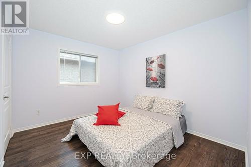 3308 Raindance Crescent, Mississauga, ON - Indoor Photo Showing Bedroom