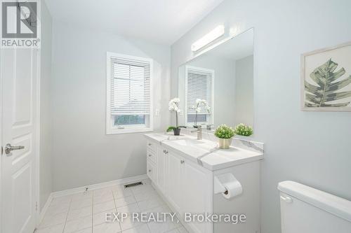 3308 Raindance Crescent, Mississauga, ON - Indoor Photo Showing Bathroom