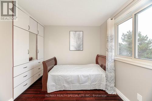 28 Meadow Bush Court, Brampton, ON - Indoor Photo Showing Bedroom