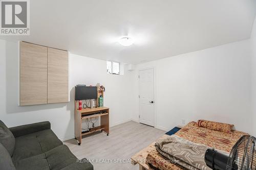 28 Meadow Bush Court, Brampton, ON - Indoor Photo Showing Bedroom