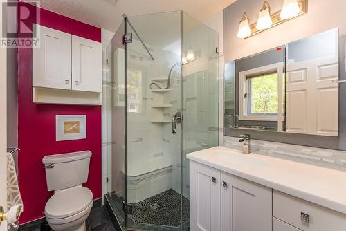 3166 Wallace Crescent, Prince George, BC - Indoor Photo Showing Bathroom