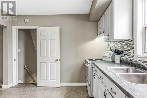 795 Howey, Sudbury, ON - Indoor Photo Showing Kitchen