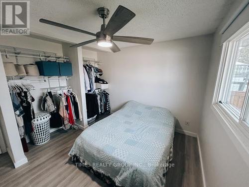 9614 77 Avenue, Grande Prairie, AB - Indoor Photo Showing Bedroom