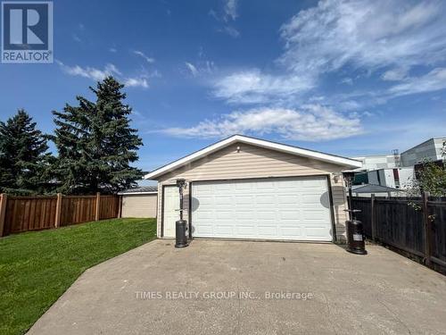 9614 77 Avenue, Grande Prairie, AB - Outdoor