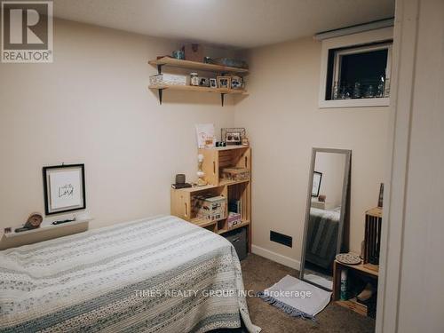 9614 77 Avenue, Grande Prairie, AB - Indoor Photo Showing Bedroom