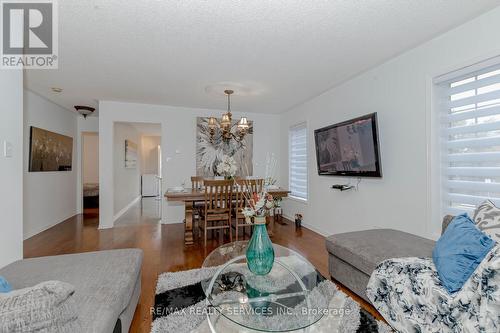 218 Van Scott Drive, Brampton, ON - Indoor Photo Showing Living Room